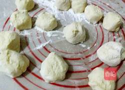  卷心菜大包子的做法图解7
