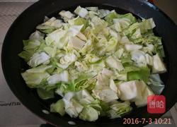 炝拌卷心菜的做法图解2