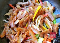 彩椒炒牛蹄筋的做法图解7