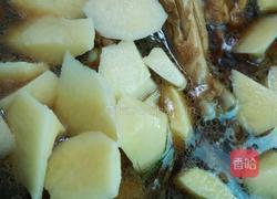 土豆焖鸡腿的做法图解12