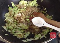卷心菜炒粉丝的做法图解8
