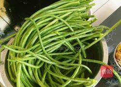 豇豆咸菜的做法图解1