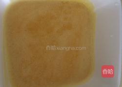 ,鲜橙汁蓝莓马芬蛋糕。的做法图解3