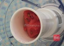 榨西瓜汁的做法图解8