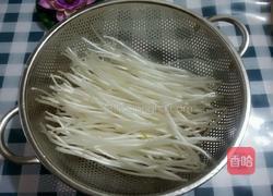 银芽鸡丝的做法图解2
