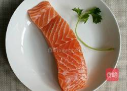 柠檬三文鱼的做法图解1