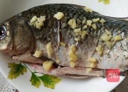 萝卜丝鲫鱼汤的做法图解2