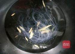 粉丝白萝卜海带汤的做法图解5