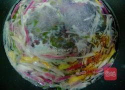 粉丝白萝卜海带汤的做法图解8