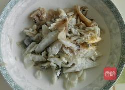 赛螃蟹(又名黄鱼炒蛋)的做法图解6
