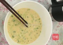 香葱鸡蛋饼的做法图解5