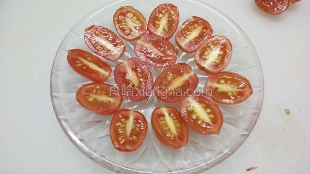 摆盘弄好，漂亮的造型看着都舒服，自然吃得开心