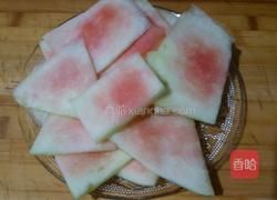 凉拌西瓜皮的做法图解2