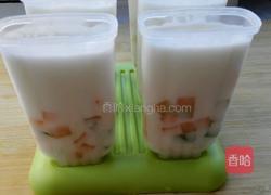 哈蜜瓜纯牛奶冰棍的做法图解4