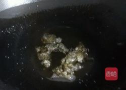 五花肉炖白萝卜的做法图解5