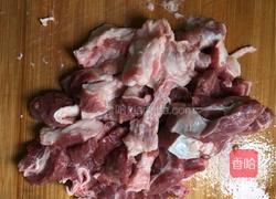 萝卜牛腩清汤的做法图解2