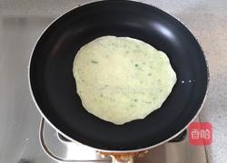 葱花鸡蛋饼的做法图解7