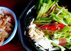 双椒炒肉皮的做法图解5