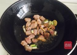 土豆烧牛肉的做法图解4