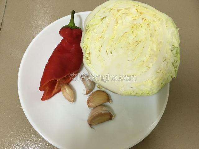 将需要的食材准备好