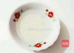 卷心菜糯米丸子的做法图解1