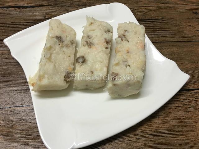 切开来是这样子的，可以直接品尝了。