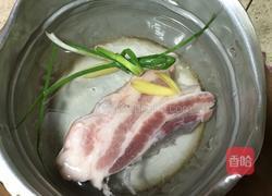 蒜苗回锅肉的做法图解3
