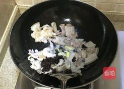 蒜苗回锅肉的做法图解6