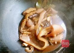 双椒炒肉皮的做法图解4