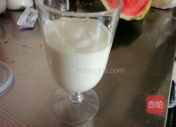 西瓜酸奶伴的做法图解2