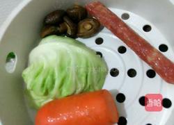 卷心菜炒饭的做法图解1