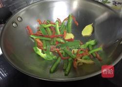 彩椒炒牛肉的做法图解6
