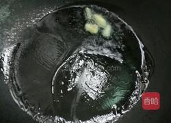 袖珍菇鸡蛋汤的做法图解4