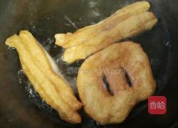 自制无矾无泡打粉油条的做法图解2