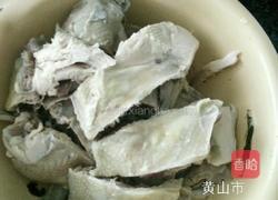 凉拌嫩仔鸡的做法图解2