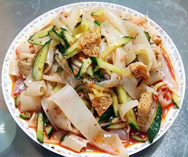 美味的秘制凉皮