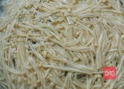 彩椒拌金针菇的做法图解2