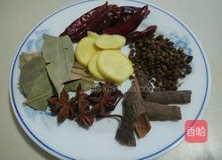 香辣卤肉卷的做法图解1