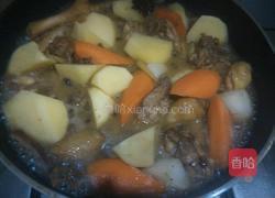 土豆焖鸡的做法图解7