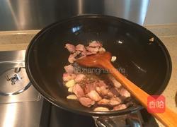 肉片炒秋葵的做法图解7