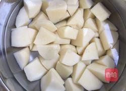 土豆辣子鸡的做法图解2