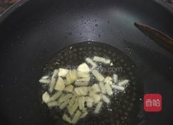 咖喱土豆香焖鸡翅的做法图解2