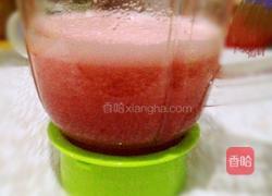 蜂蜜西瓜汁的做法图解3