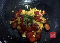 圣女果炒蛋的做法图解8