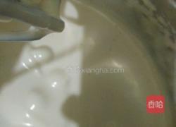 不加泡打粉的老式蛋糕的做法图解4