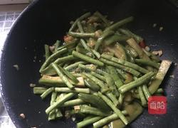 绿茄子炒豆角的做法图解11