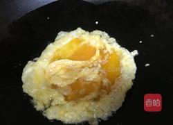 卷心菜炒鸡蛋的做法图解6