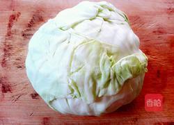 油泼卷心菜的做法图解1