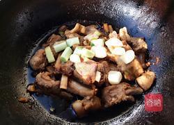 彩椒烧排骨的做法图解4
