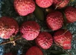 荔枝奶昔的做法图解1